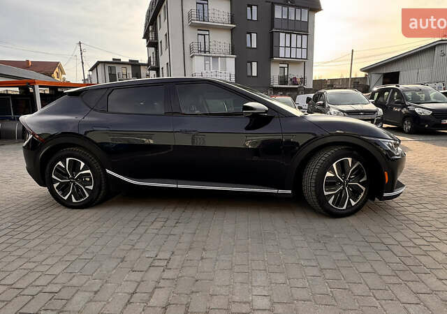Черный Киа EV6, объемом двигателя 0 л и пробегом 30 тыс. км за 21900 $, фото 7 на Automoto.ua