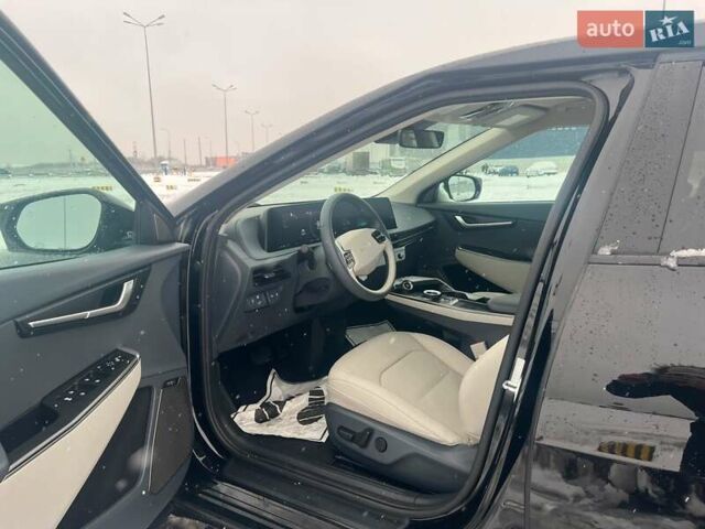 Чорний Кіа EV6, об'ємом двигуна 0 л та пробігом 59 тис. км за 25340 $, фото 32 на Automoto.ua
