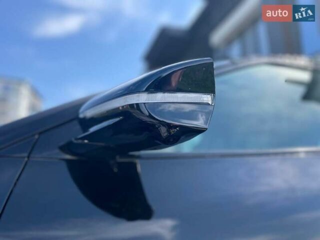 Черный Киа EV6, объемом двигателя 0 л и пробегом 55 тыс. км за 25700 $, фото 13 на Automoto.ua