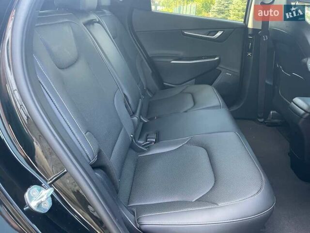 Черный Киа EV6, объемом двигателя 0 л и пробегом 55 тыс. км за 25700 $, фото 70 на Automoto.ua