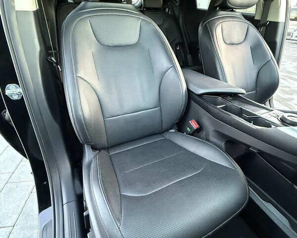 Черный Киа EV6, объемом двигателя 0 л и пробегом 129 тыс. км за 24999 $, фото 38 на Automoto.ua