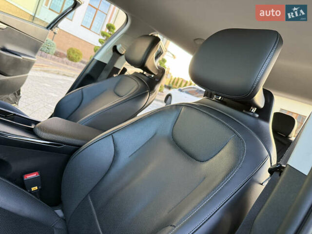 Черный Киа EV6, объемом двигателя 0 л и пробегом 59 тыс. км за 25799 $, фото 33 на Automoto.ua