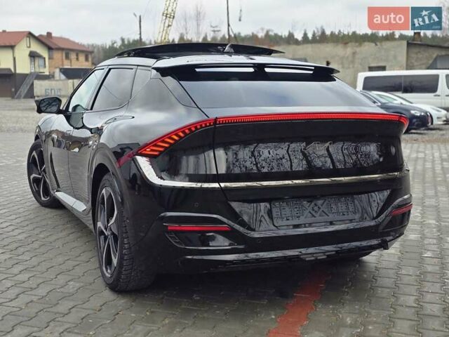 Черный Киа EV6, объемом двигателя 0 л и пробегом 55 тыс. км за 25500 $, фото 11 на Automoto.ua