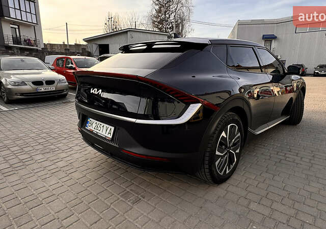 Черный Киа EV6, объемом двигателя 0 л и пробегом 30 тыс. км за 21900 $, фото 9 на Automoto.ua