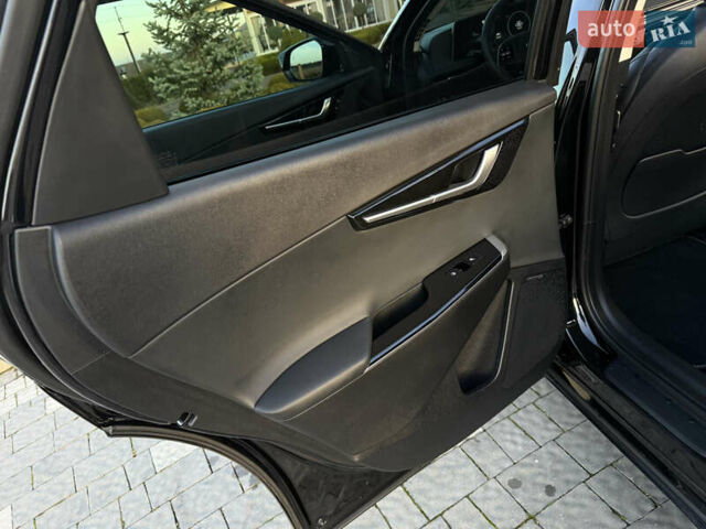 Черный Киа EV6, объемом двигателя 0 л и пробегом 59 тыс. км за 25799 $, фото 38 на Automoto.ua