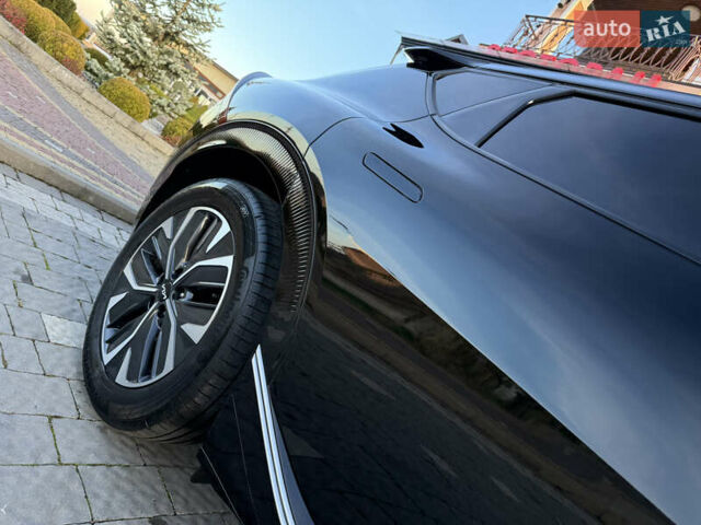 Черный Киа EV6, объемом двигателя 0 л и пробегом 59 тыс. км за 25799 $, фото 8 на Automoto.ua