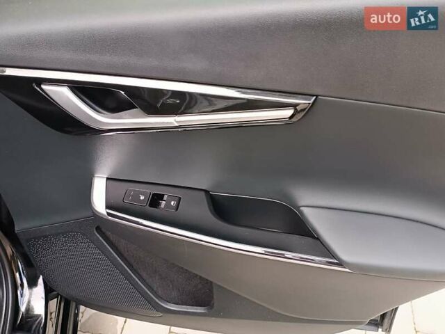 Черный Киа EV6, объемом двигателя 0 л и пробегом 104 тыс. км за 28550 $, фото 62 на Automoto.ua
