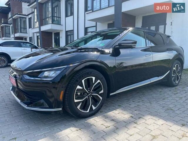 Черный Киа EV6, объемом двигателя 0 л и пробегом 55 тыс. км за 25700 $, фото 16 на Automoto.ua