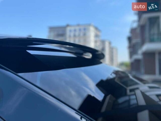 Черный Киа EV6, объемом двигателя 0 л и пробегом 55 тыс. км за 25700 $, фото 9 на Automoto.ua