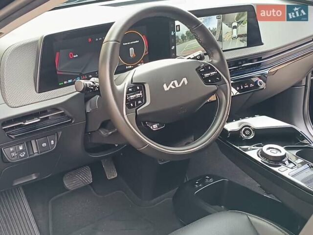 Черный Киа EV6, объемом двигателя 0 л и пробегом 104 тыс. км за 28550 $, фото 34 на Automoto.ua