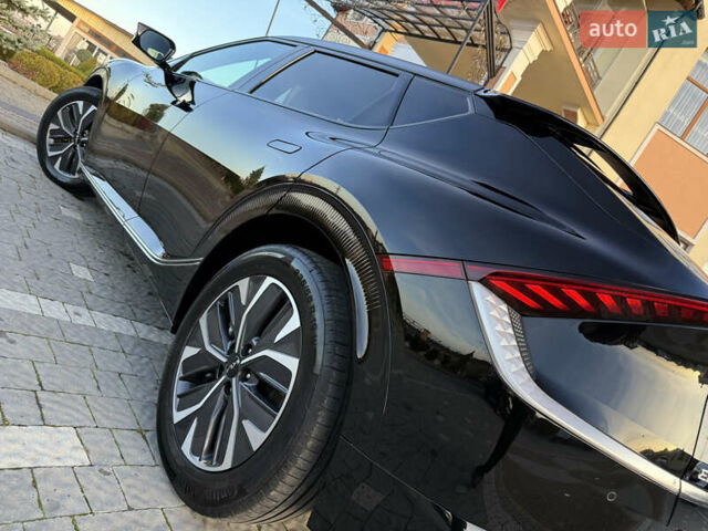 Черный Киа EV6, объемом двигателя 0 л и пробегом 59 тыс. км за 25799 $, фото 20 на Automoto.ua