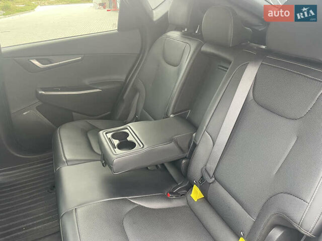 Чорний Кіа EV6, об'ємом двигуна 0 л та пробігом 59 тис. км за 25500 $, фото 107 на Automoto.ua