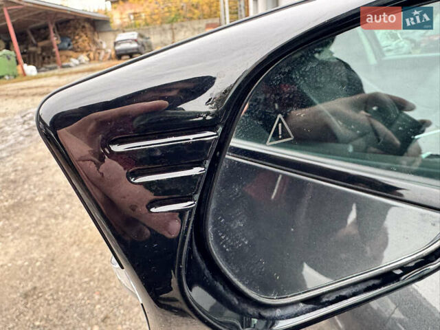 Черный Киа EV6, объемом двигателя 0 л и пробегом 123 тыс. км за 18900 $, фото 17 на Automoto.ua