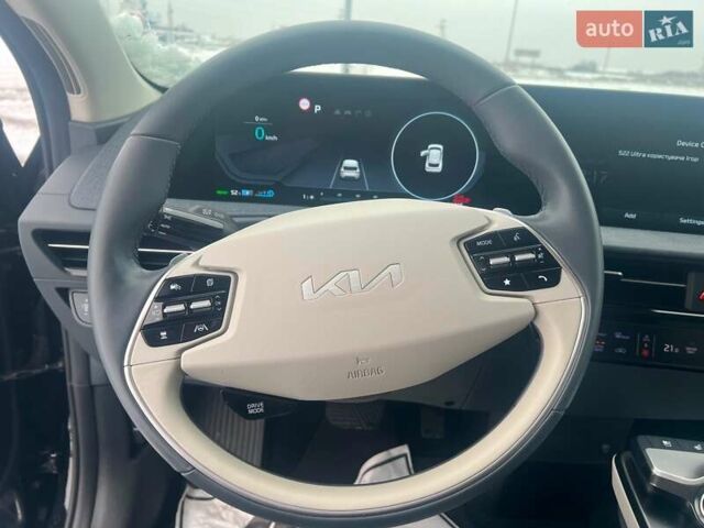 Чорний Кіа EV6, об'ємом двигуна 0 л та пробігом 59 тис. км за 25340 $, фото 20 на Automoto.ua
