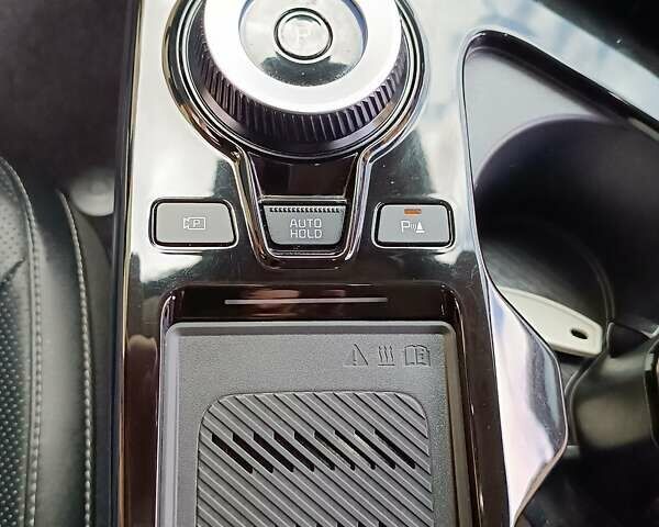 Черный Киа EV6, объемом двигателя 0 л и пробегом 104 тыс. км за 28550 $, фото 53 на Automoto.ua