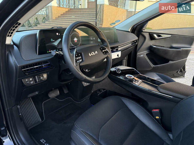 Черный Киа EV6, объемом двигателя 0 л и пробегом 59 тыс. км за 25799 $, фото 29 на Automoto.ua