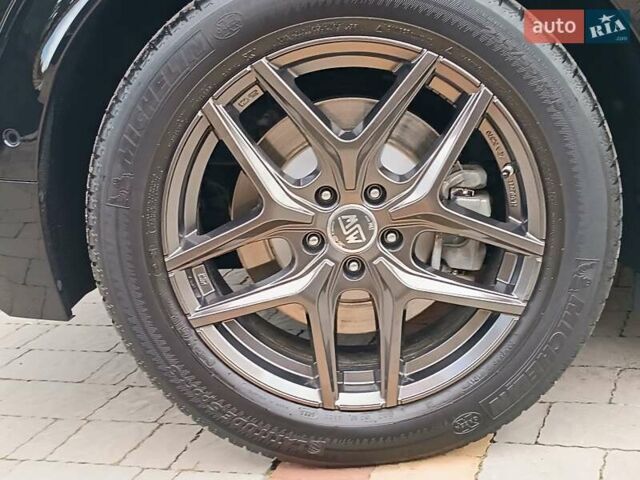 Черный Киа EV6, объемом двигателя 0 л и пробегом 104 тыс. км за 28550 $, фото 33 на Automoto.ua