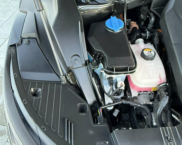 Черный Киа EV6, объемом двигателя 0 л и пробегом 129 тыс. км за 25555 $, фото 49 на Automoto.ua