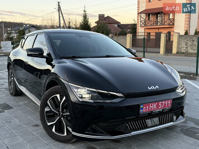 Черный Киа EV6, объемом двигателя 0 л и пробегом 129 тыс. км за 25555 $, фото 10 на Automoto.ua