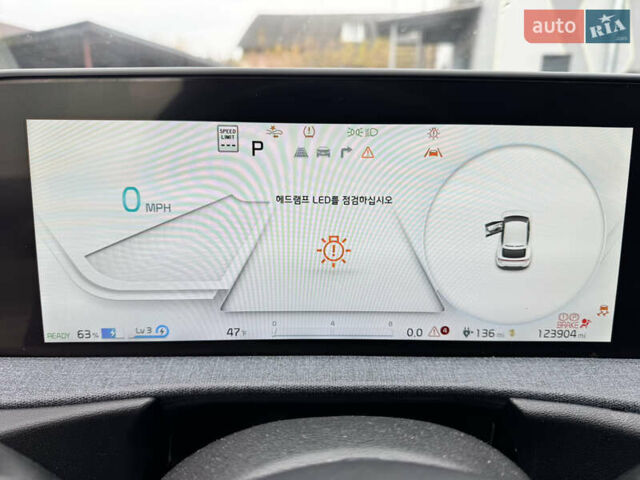 Черный Киа EV6, объемом двигателя 0 л и пробегом 123 тыс. км за 18900 $, фото 24 на Automoto.ua