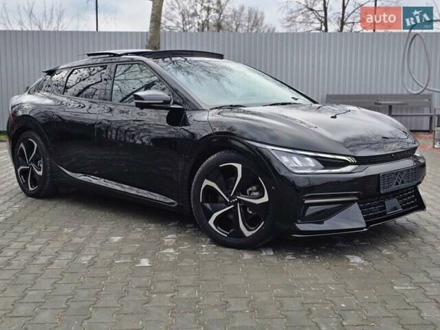 Черный Киа EV6, объемом двигателя 0 л и пробегом 55 тыс. км за 25500 $, фото 15 на Automoto.ua