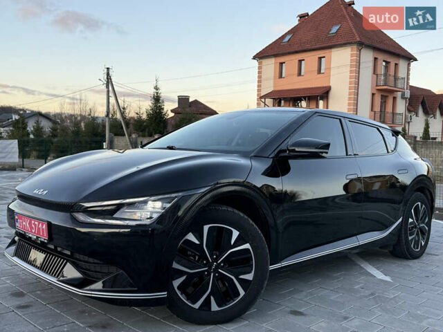 Черный Киа EV6, объемом двигателя 0 л и пробегом 129 тыс. км за 24999 $, фото 8 на Automoto.ua