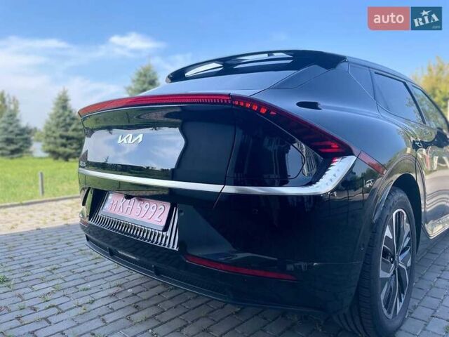 Черный Киа EV6, объемом двигателя 0 л и пробегом 55 тыс. км за 25700 $, фото 48 на Automoto.ua