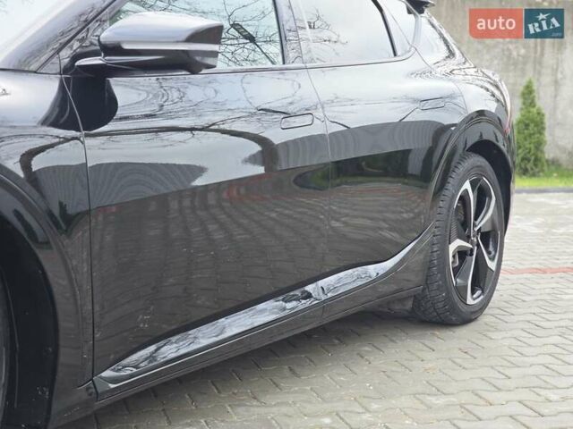 Черный Киа EV6, объемом двигателя 0 л и пробегом 55 тыс. км за 25500 $, фото 26 на Automoto.ua
