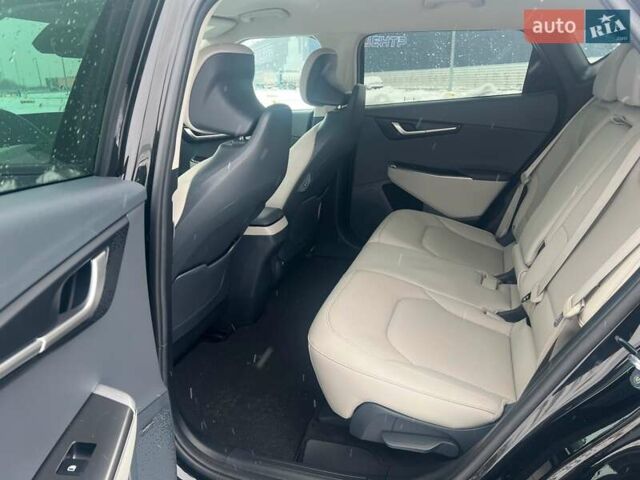 Чорний Кіа EV6, об'ємом двигуна 0 л та пробігом 59 тис. км за 25340 $, фото 34 на Automoto.ua