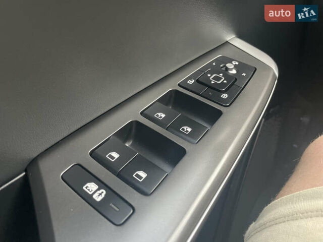 Чорний Кіа EV6, об'ємом двигуна 0 л та пробігом 59 тис. км за 25500 $, фото 120 на Automoto.ua