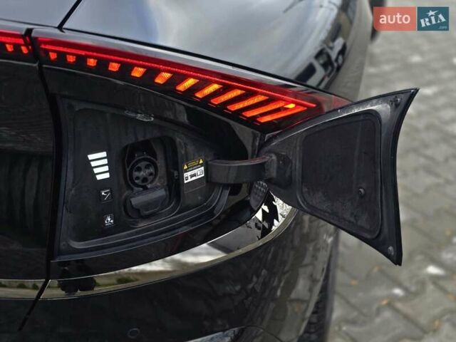 Черный Киа EV6, объемом двигателя 0 л и пробегом 55 тыс. км за 25500 $, фото 37 на Automoto.ua