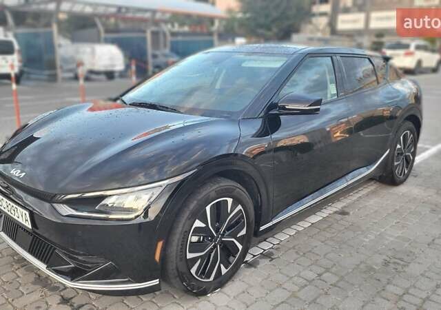 Черный Киа EV6, объемом двигателя 0 л и пробегом 51 тыс. км за 27200 $, фото 24 на Automoto.ua