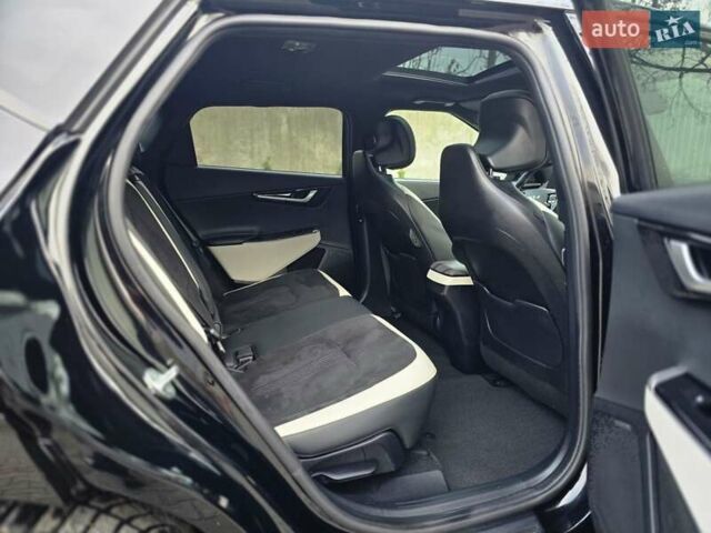 Черный Киа EV6, объемом двигателя 0 л и пробегом 55 тыс. км за 25500 $, фото 95 на Automoto.ua