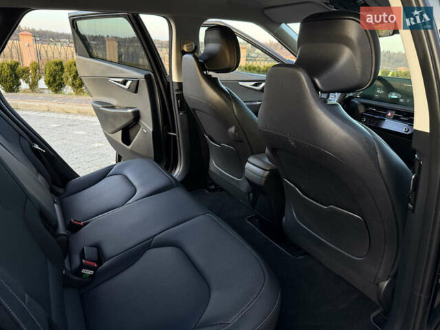 Черный Киа EV6, объемом двигателя 0 л и пробегом 59 тыс. км за 25799 $, фото 41 на Automoto.ua
