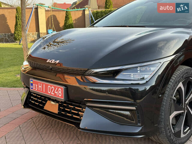 Черный Киа EV6, объемом двигателя 0 л и пробегом 80 тыс. км за 22900 $, фото 7 на Automoto.ua