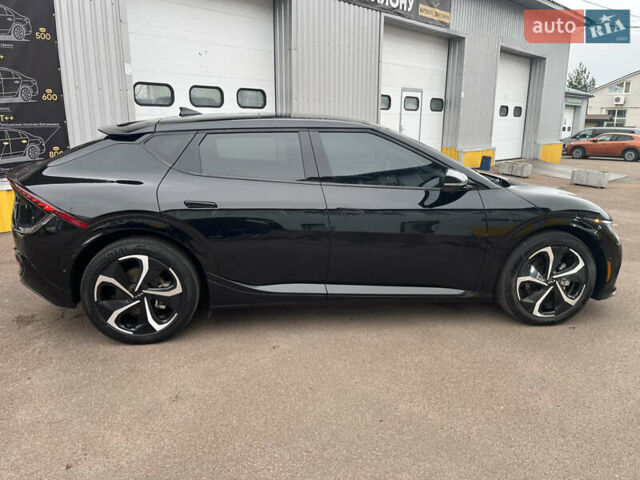 Черный Киа EV6, объемом двигателя 0 л и пробегом 44 тыс. км за 25300 $, фото 9 на Automoto.ua
