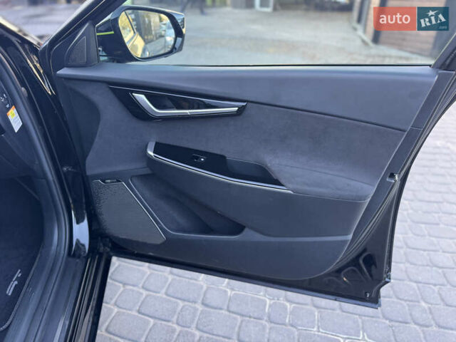 Черный Киа EV6, объемом двигателя 0 л и пробегом 49 тыс. км за 34500 $, фото 53 на Automoto.ua