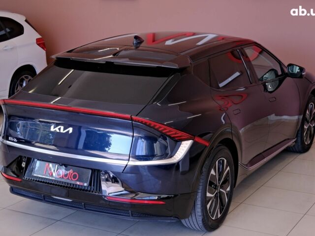 Черный Киа EV6, объемом двигателя 0 л и пробегом 29 тыс. км за 24900 $, фото 5 на Automoto.ua