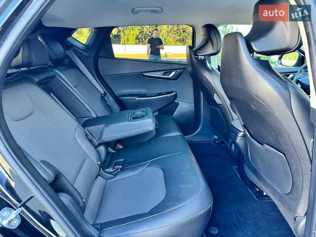 Черный Киа EV6, объемом двигателя 0 л и пробегом 82 тыс. км за 26100 $, фото 12 на Automoto.ua