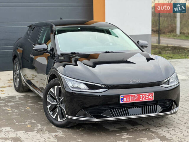 Черный Киа EV6, объемом двигателя 0 л и пробегом 77 тыс. км за 26000 $, фото 3 на Automoto.ua