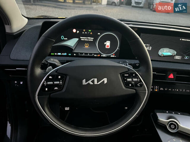 Черный Киа EV6, объемом двигателя 0 л и пробегом 28 тыс. км за 24500 $, фото 40 на Automoto.ua