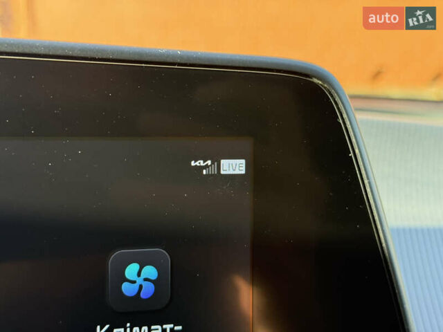 Черный Киа EV6, объемом двигателя 0 л и пробегом 80 тыс. км за 22900 $, фото 88 на Automoto.ua