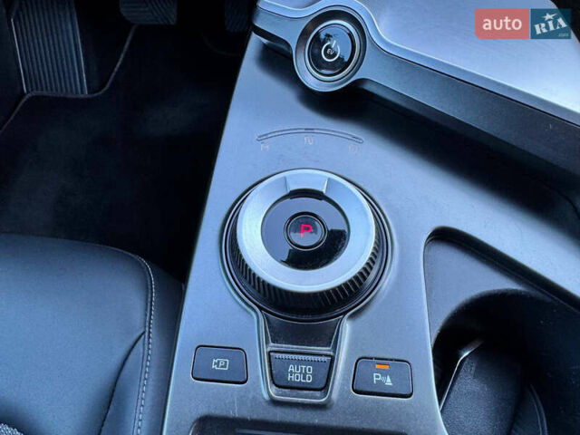 Черный Киа EV6, объемом двигателя 0 л и пробегом 82 тыс. км за 26100 $, фото 22 на Automoto.ua