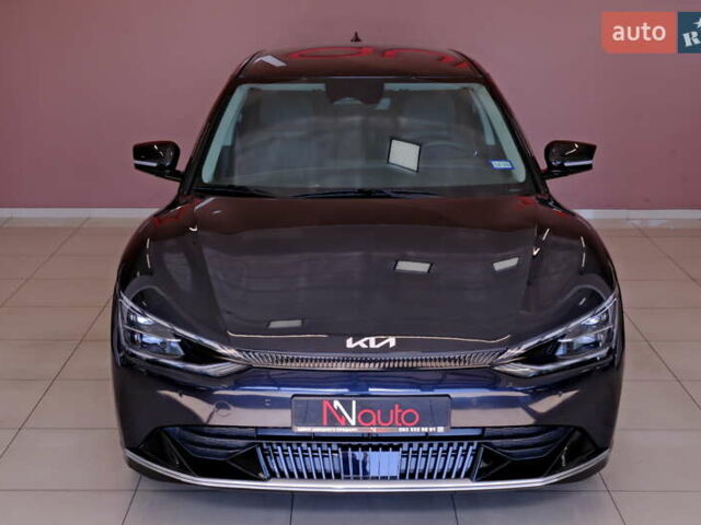 Черный Киа EV6, объемом двигателя 0 л и пробегом 29 тыс. км за 24900 $, фото 1 на Automoto.ua