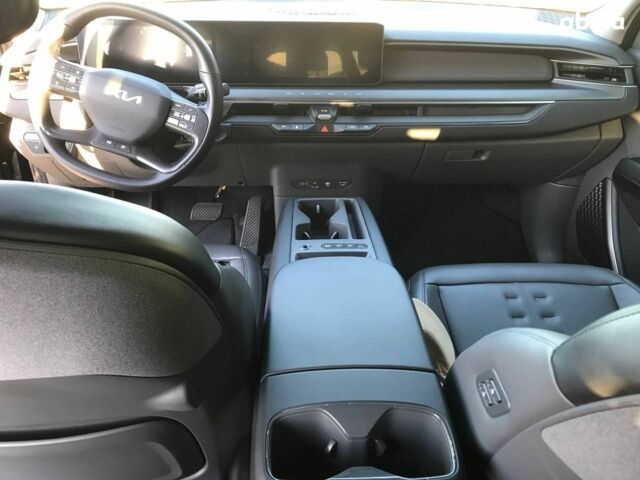 Черный Киа EV6, объемом двигателя 0 л и пробегом 23 тыс. км за 43590 $, фото 18 на Automoto.ua