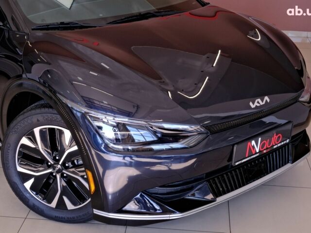Черный Киа EV6, объемом двигателя 0 л и пробегом 29 тыс. км за 24900 $, фото 2 на Automoto.ua