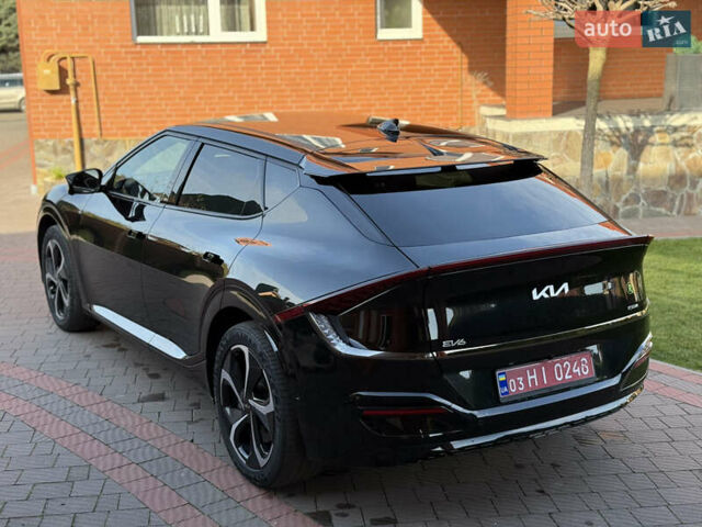 Черный Киа EV6, объемом двигателя 0 л и пробегом 80 тыс. км за 22900 $, фото 18 на Automoto.ua