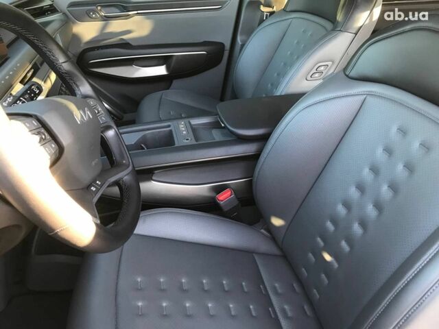 Черный Киа EV6, объемом двигателя 0 л и пробегом 23 тыс. км за 43590 $, фото 11 на Automoto.ua