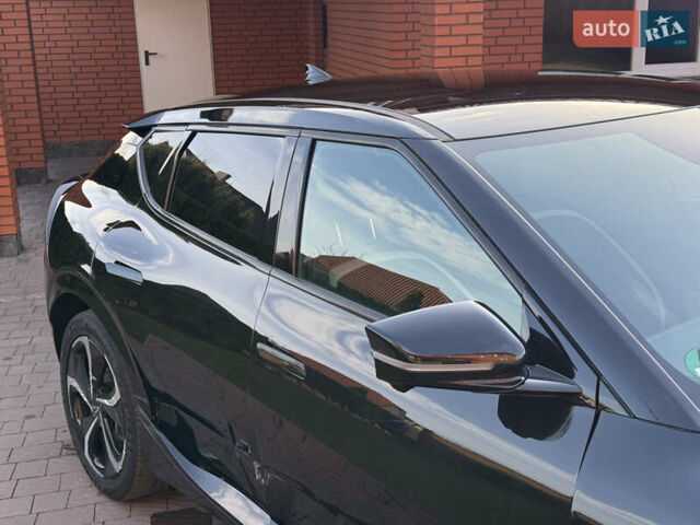 Черный Киа EV6, объемом двигателя 0 л и пробегом 80 тыс. км за 22900 $, фото 30 на Automoto.ua