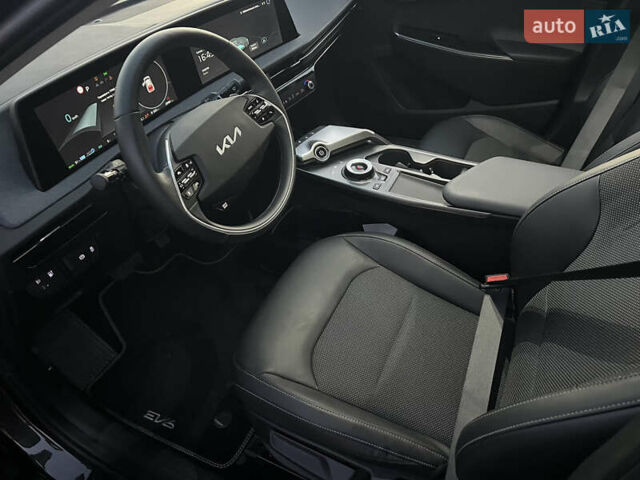 Черный Киа EV6, объемом двигателя 0 л и пробегом 28 тыс. км за 24500 $, фото 39 на Automoto.ua